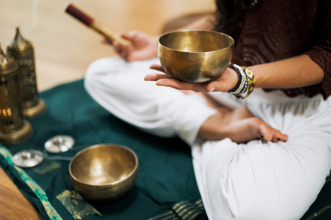 How to Choose a Sound Healing Bowl — A Practical Guide for Therapists and Seekers
